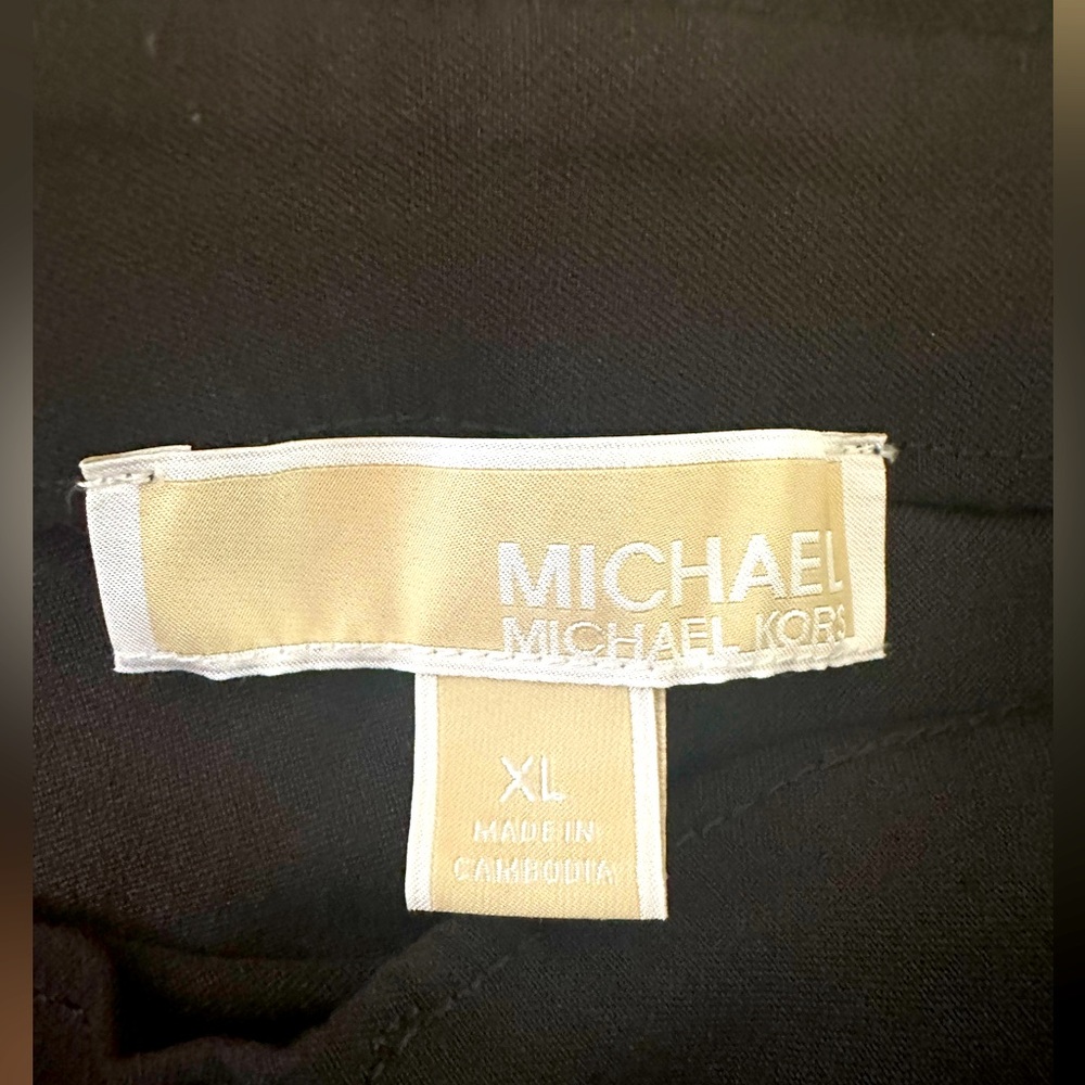 (Sold) Women’s Michael Kors Black Pants Size XL